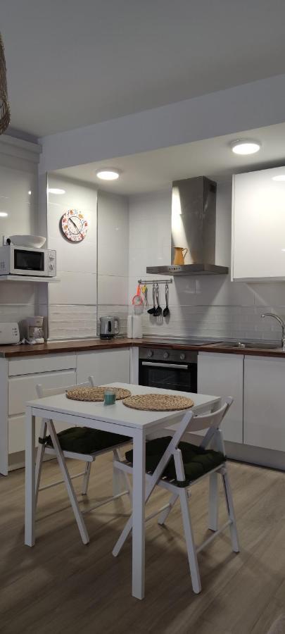 Apartamento Los Boliches Suite Фуeнхирола Екстериор снимка